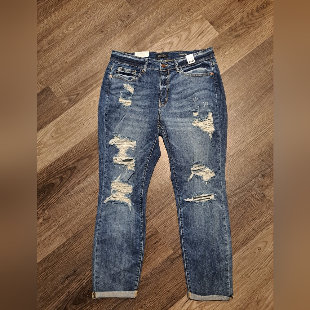 NWOT Judy Blue boyfriend fit jeans size 16
